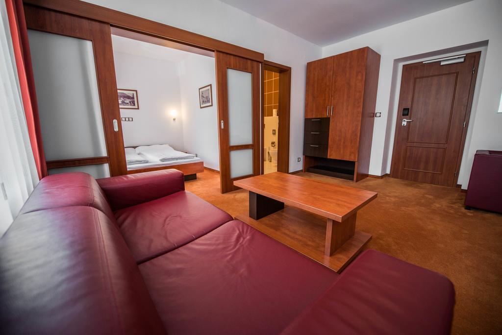 Garni Hotel Praha Trencianske Teplice Exterior photo