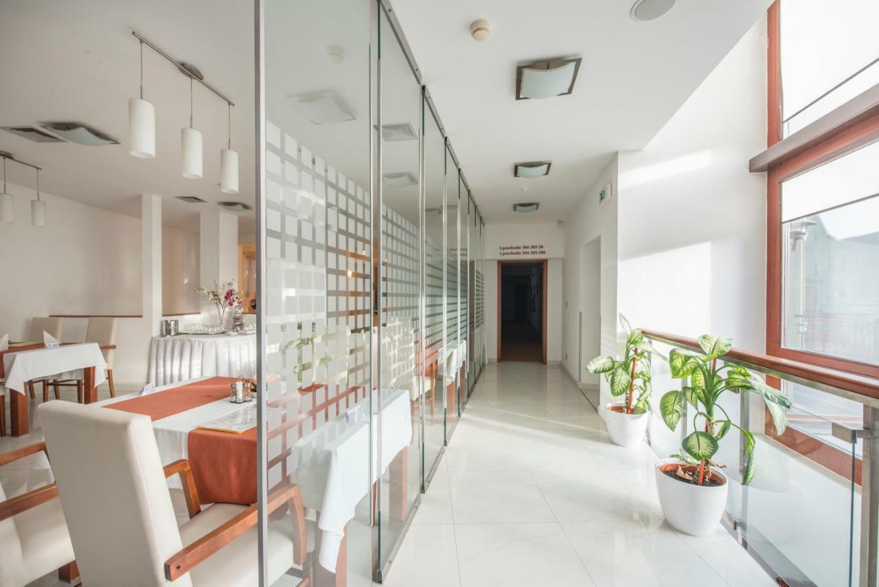 Garni Hotel Praha Trencianske Teplice Exterior photo